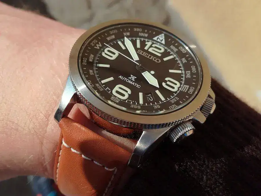 m592qwC.webp