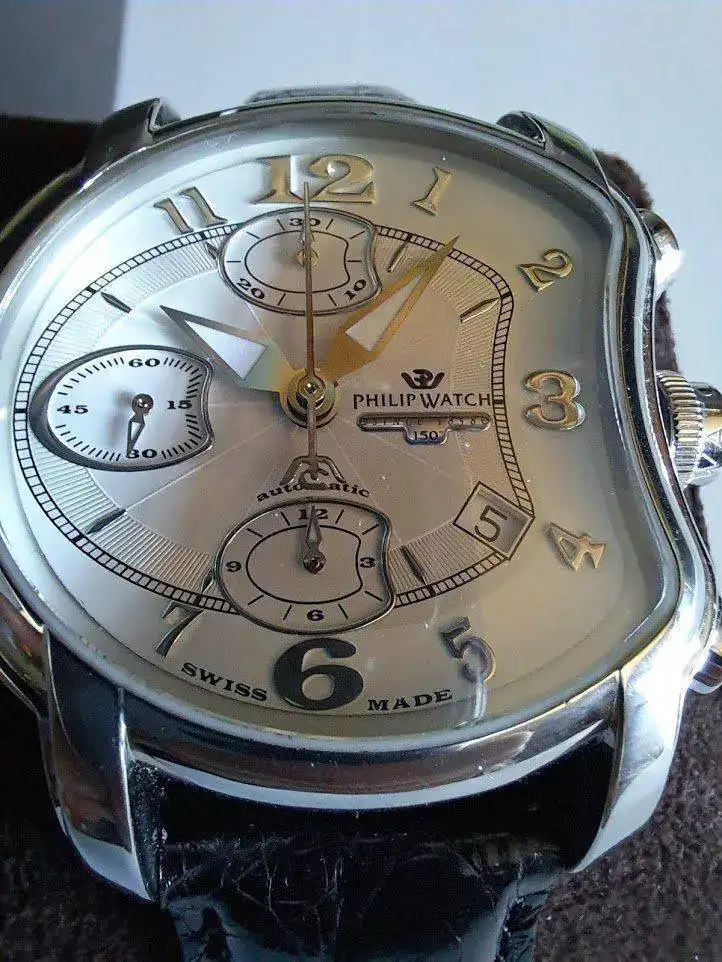 MACRO DESDE LAS 6.jpg