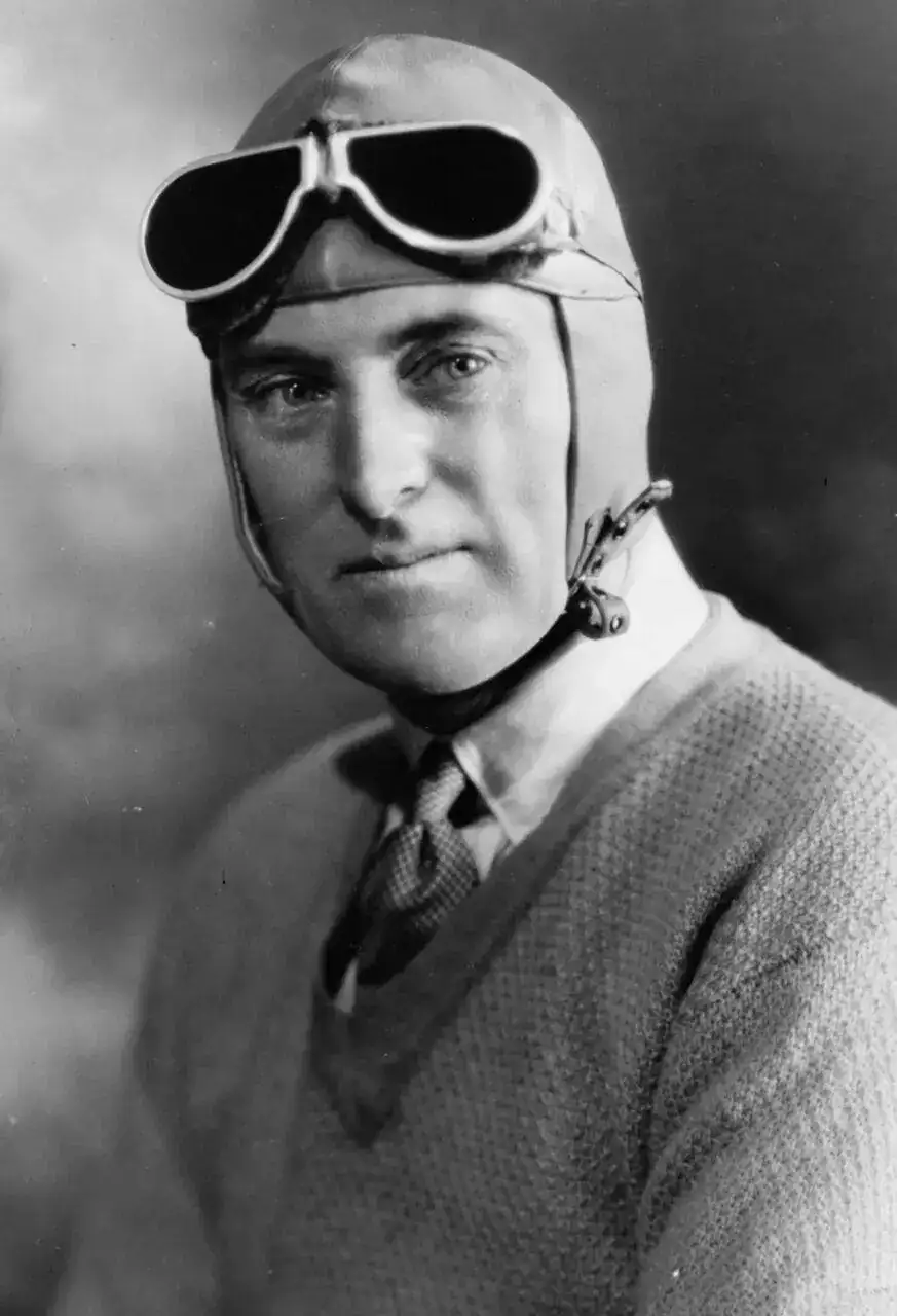 Malcolm-Campbell-1931.png