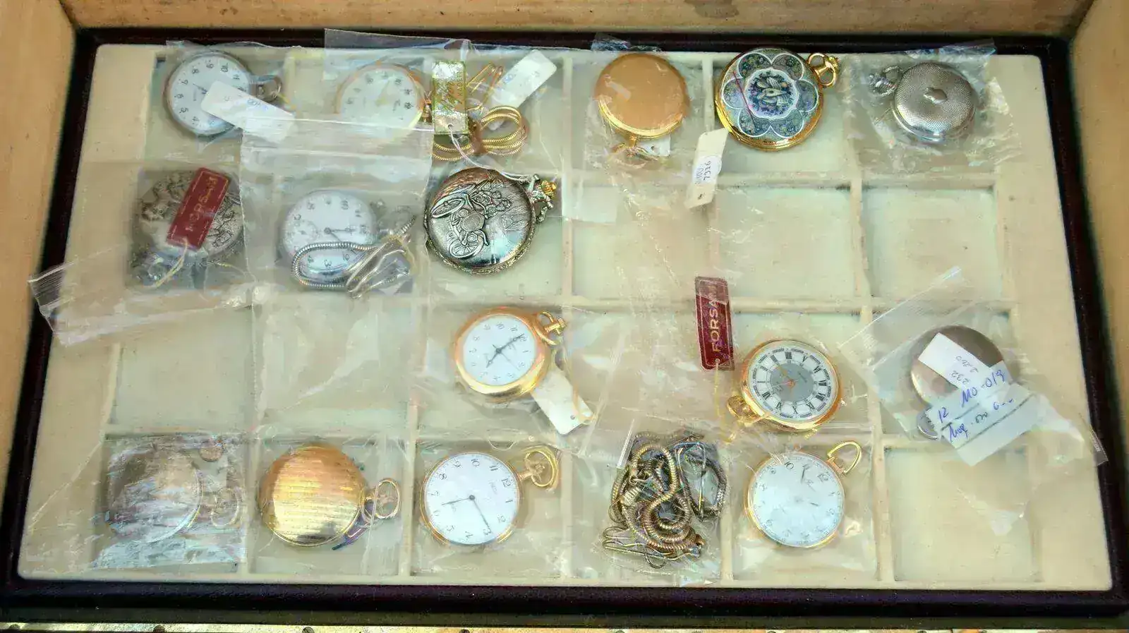 maleta relojes forsam_2016 (13).webp
