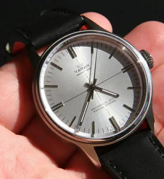 Marvin-M112-watch-1.webp