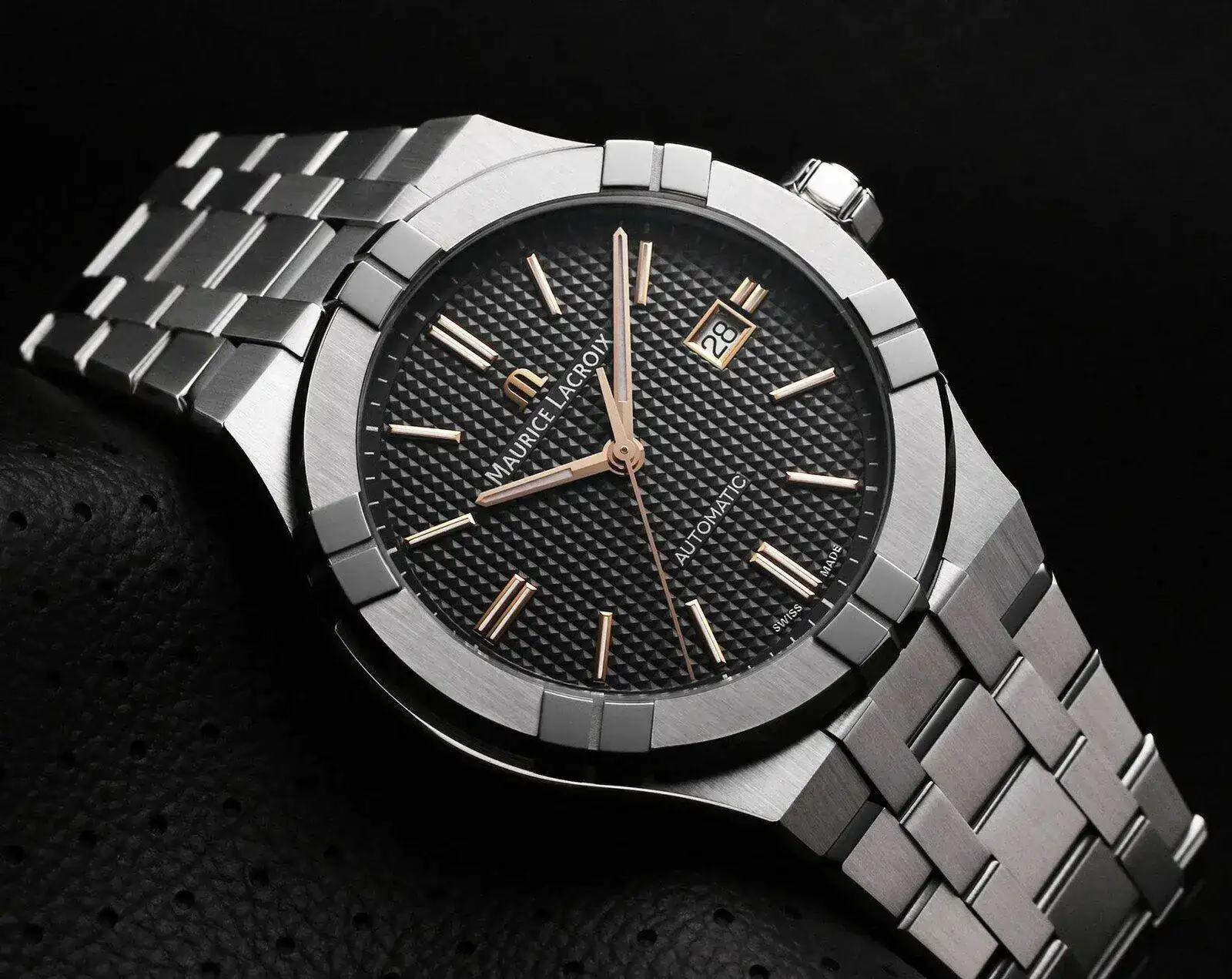 maurice-lacroix-aikon-automatic-ai6008-ss002-331-2-7-5-21-multiple-1.jpg