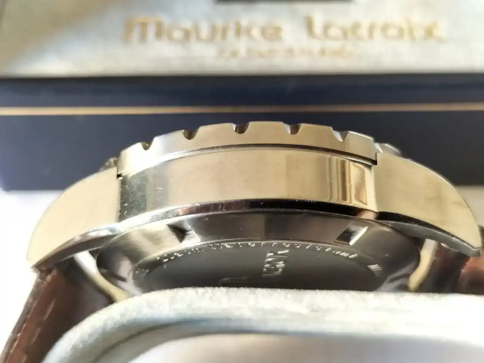 MAURICE MIROS DIVER 6.webp