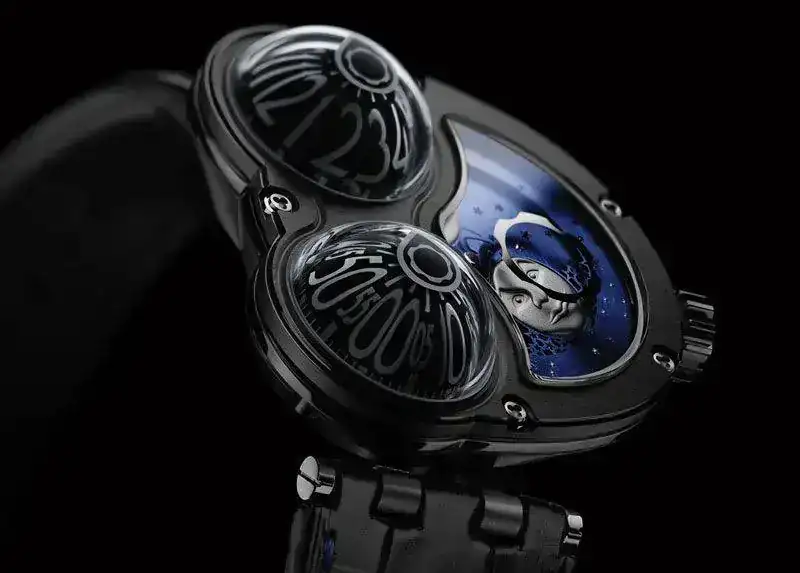 mbandf-MoonMachine-Black-Profile.webp