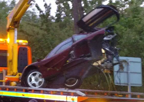 mclaren-accidentado.webp