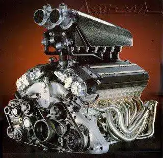 McLaren_F1_motor.webp