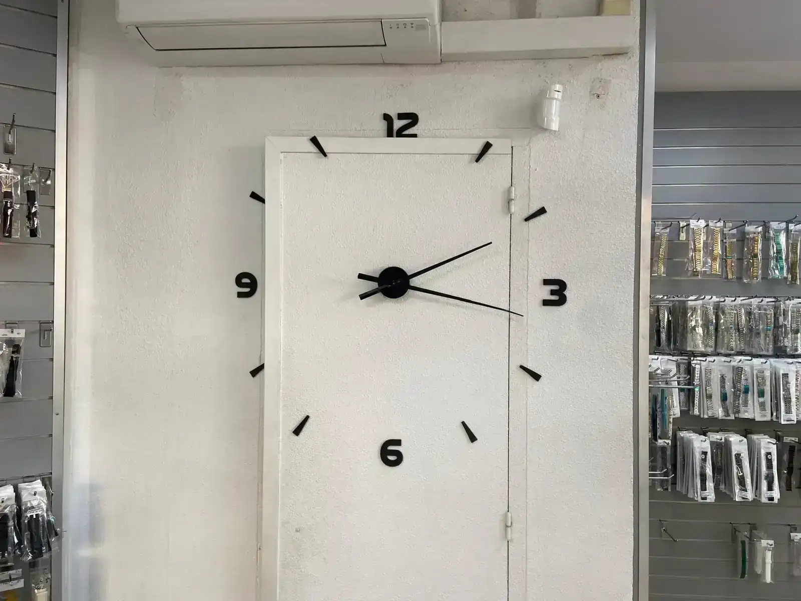 mecanismo en pared.webp