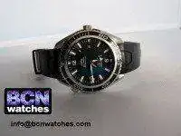 mega-seamaster-planet-ocean-casino-royale-007-1-tp.webp