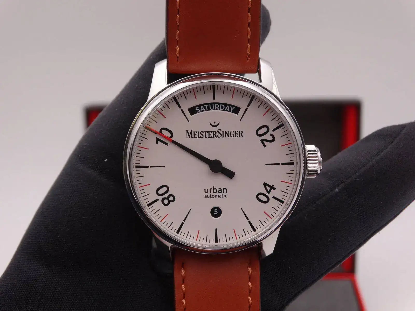 Meistersinger Urban Automatic Day Date 04046.webp