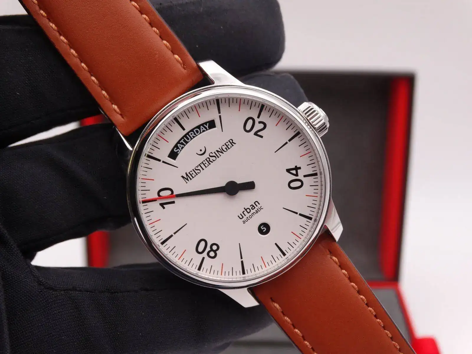 Meistersinger Urban Automatic Day Date 04047.webp