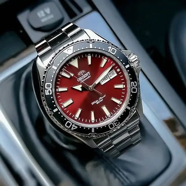 -mens-watch-red-dial-raaa0003r-1572932861-1956a190.webp