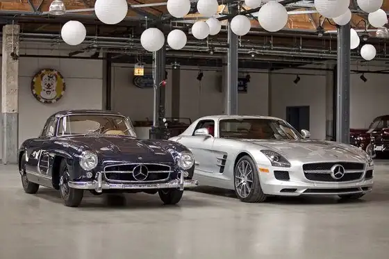 mercedes-300-sl-vs-sls-amg-p-dm-2.webp