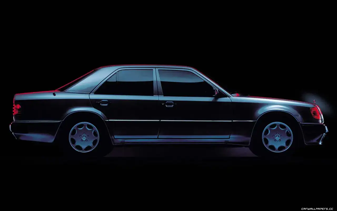 Mercedes-Benz-500E-W124-1991-1993-1440x900-004.webp