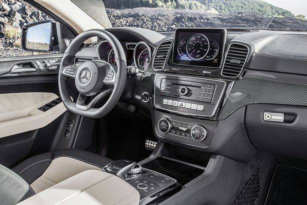 Mercedes-Benz-GLE-Coup%C3%A9-interior-1.jpg