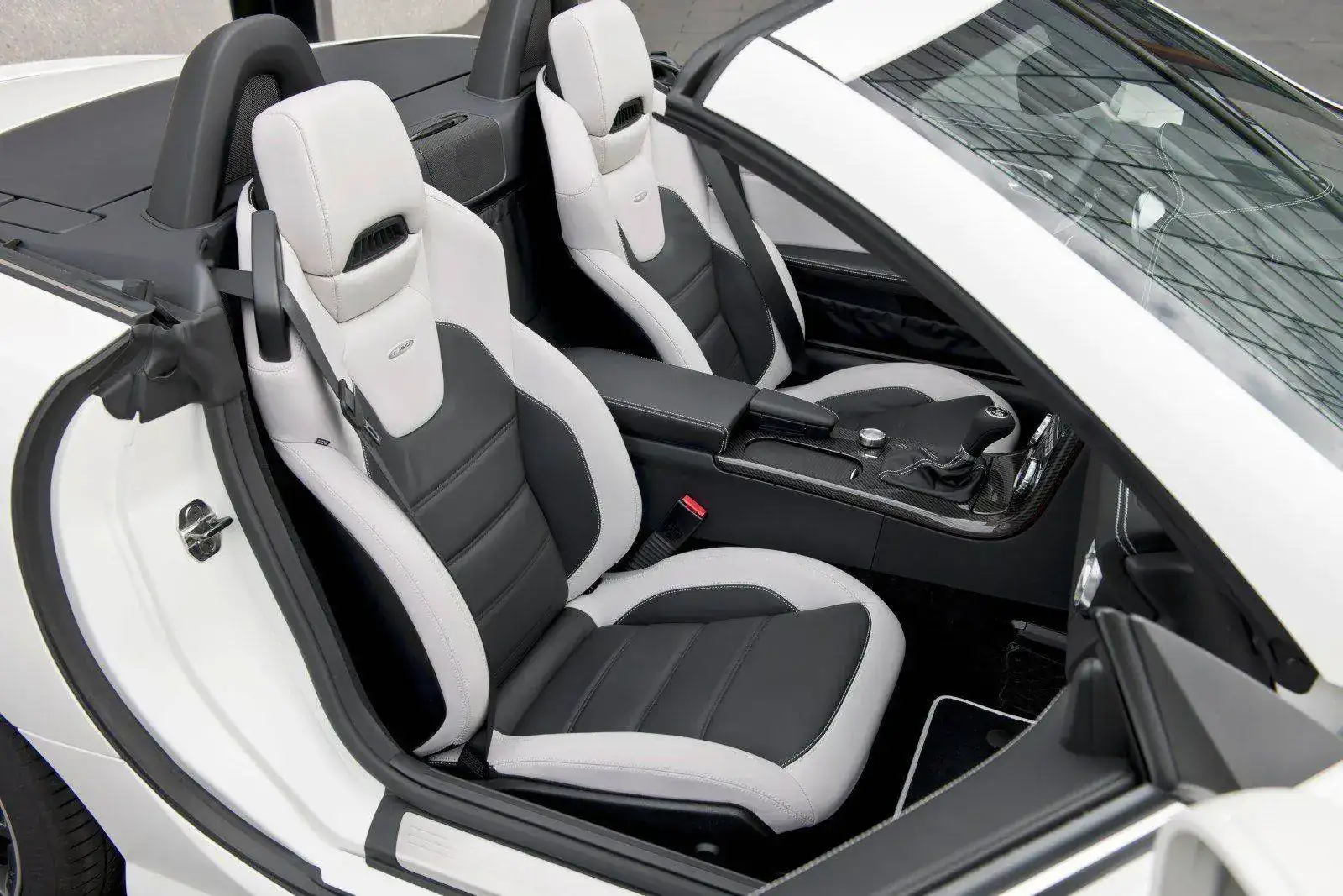 mercedes-benz-slk55-amg-06.webp