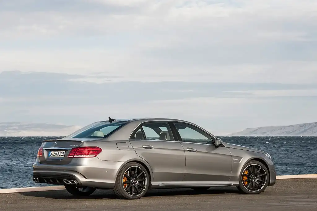 mercedes-e63-amg-6.webp