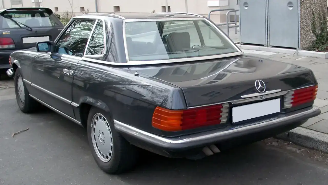 Mercedes_R107_rear_20080313.webp