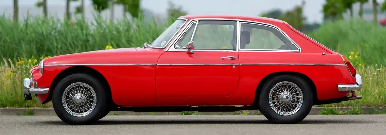 mg-mgb-gt-1970-red-rot-rood-rouge-02-30df1308.webp