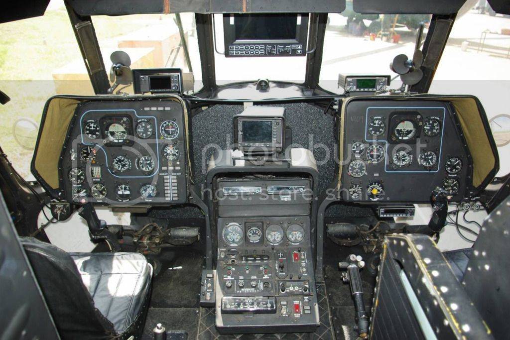 Mi-8-Cockpit_zpsrhv55v7k.jpg