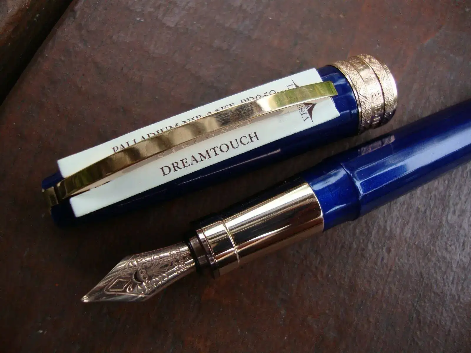 -MICHELANGELO-BLUE-ROSE-GOLD-TRIM-FOUNTAIN-PEN-_57.webp