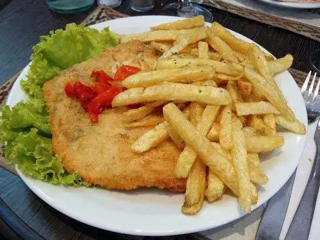 milanesa%2Bcon%2Bpapas%2Bfritas.webp