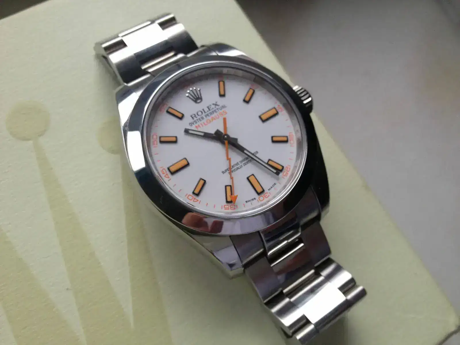 milgauss004.webp