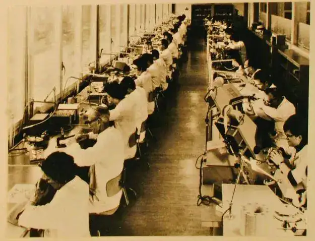 MILUS_1950s_ATELIER_625.webp