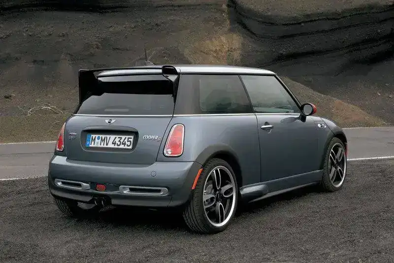 Mini-Cooper-S-GP-kit-2-lg.webp