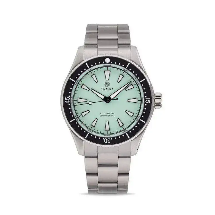 mint-green-traska-freediver.webp
