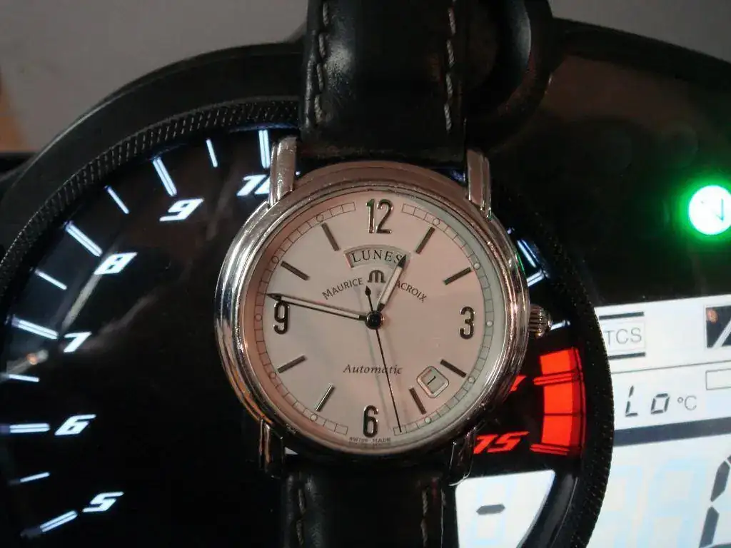 MLacrox a los mandos.webp