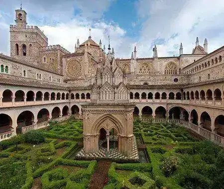 monasterio-de-guadalupe-caceres.webp