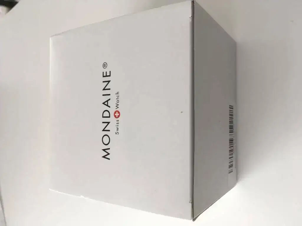 mondaine caja exterior.webp