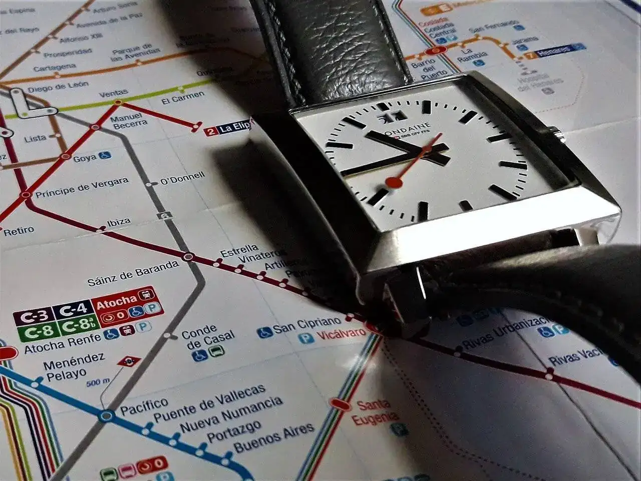 MondaineMetro.webp