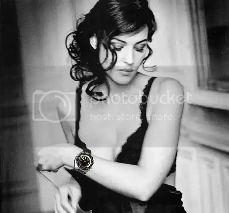monica20bel.webp