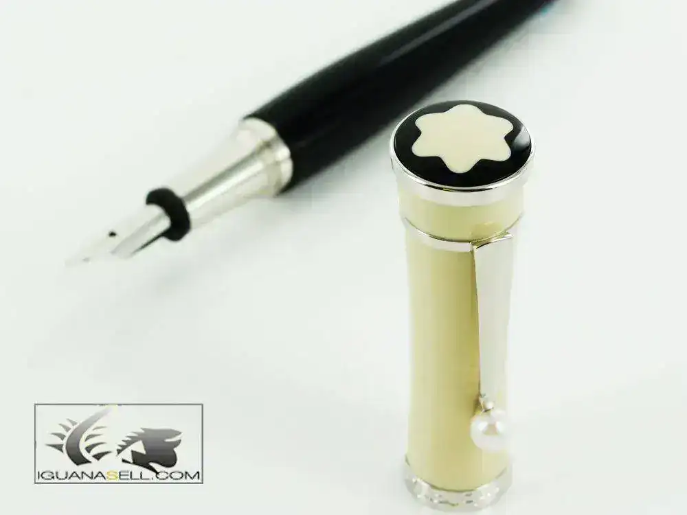 Montblanc-Greta-Garbo-2005-LE-Fountain-Pen-36119-5.webp