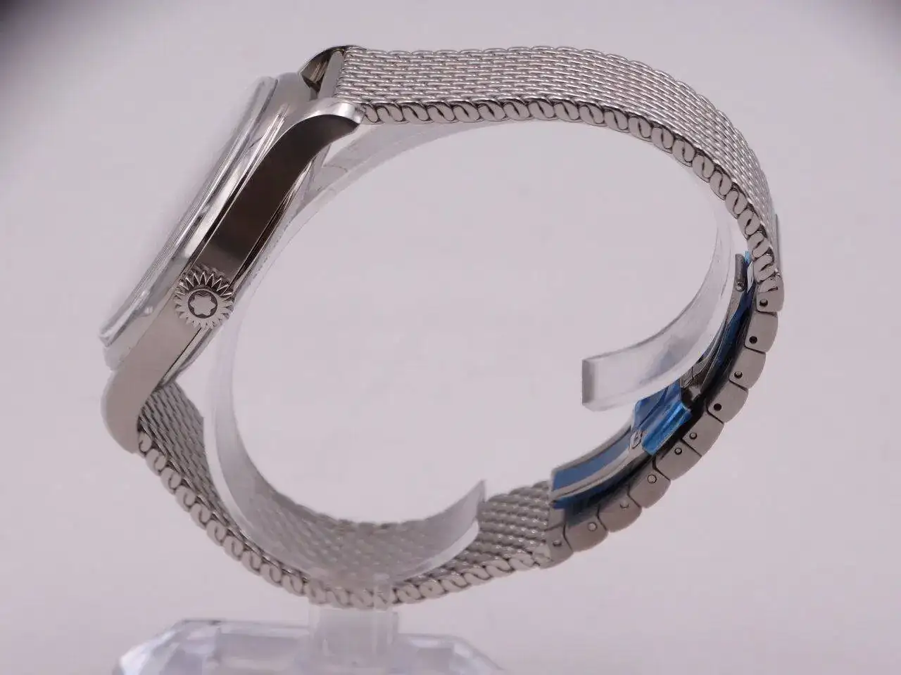 Montblanc Heritage 1858 05517.webp