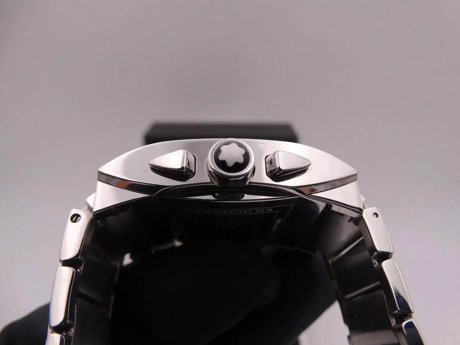 Montblanc Profile XL Chronograph 05160.webp