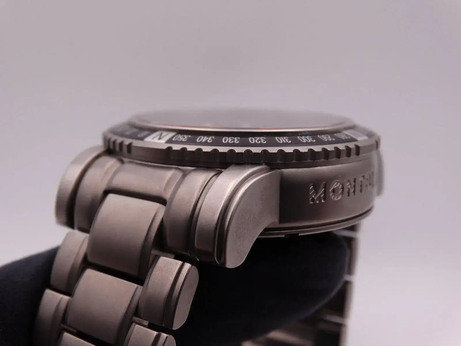 Montblanc Sport Ana-Digi Titanium 02758.webp