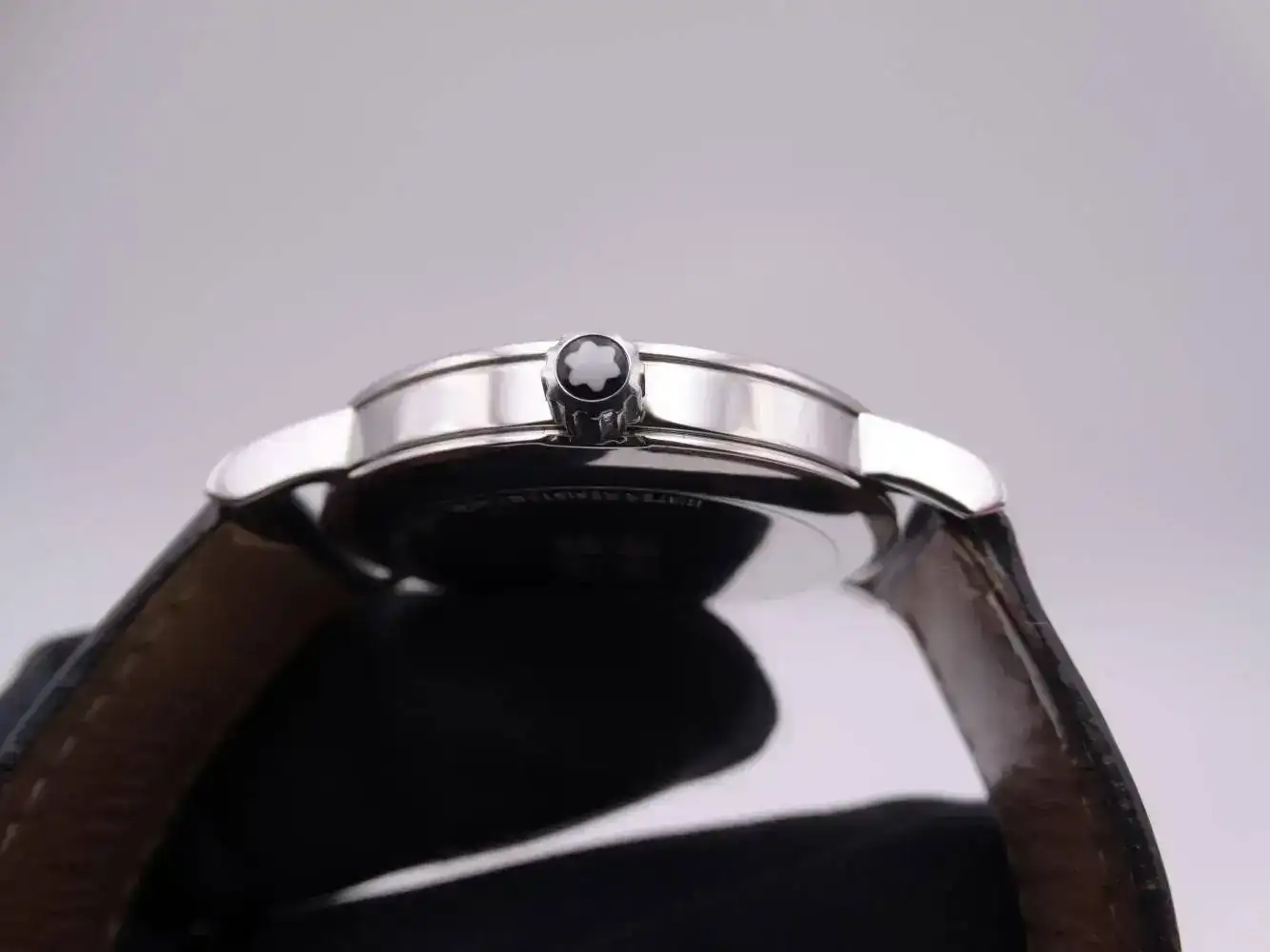 montblanc summit 7045 3362.jpg