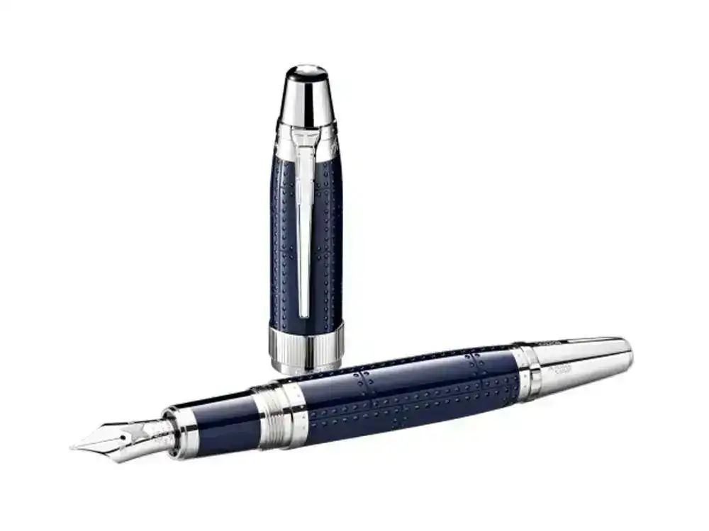 Montblanc-Writers-Edition-St.-Exupery-Fountain-Pen-Platinum-Trim-1_2000x 910.webp
