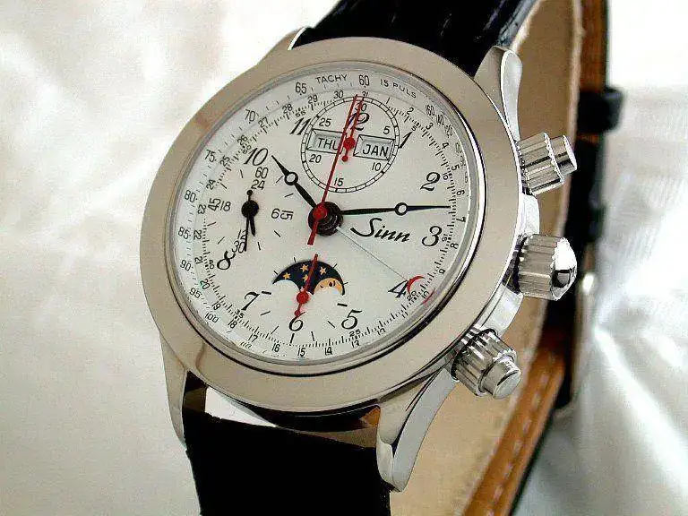 -moonphase-month-day-date-guilloche-5-atm-sinn6026.webp
