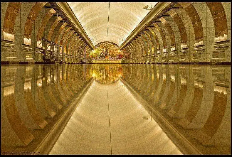 moscow-metro-stations-2%25255B2%25255D.webp