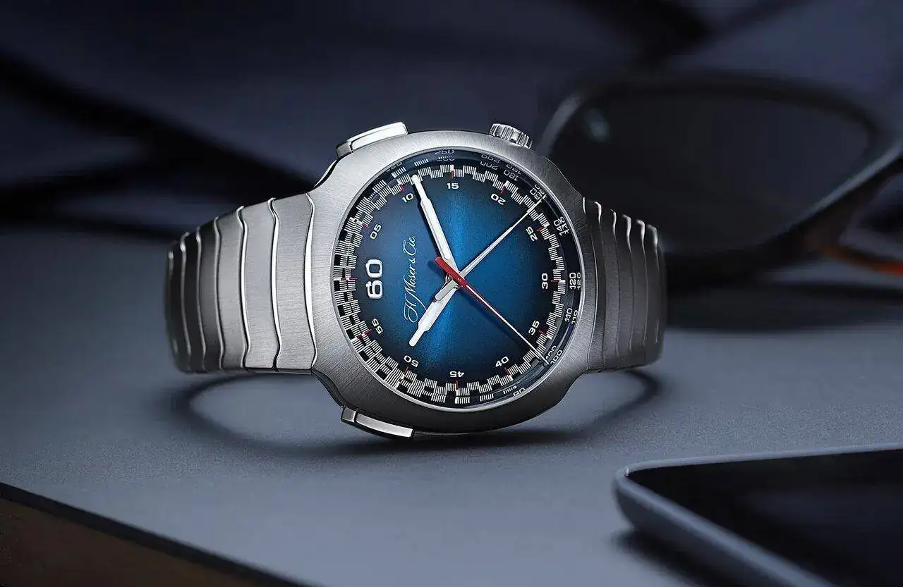 Moser-Streamliner-Funky-Blue-3-Horas-y-Minutos.jpg