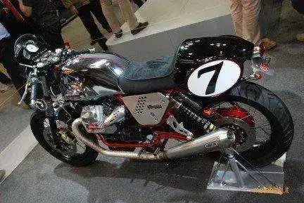 motoguzzi_v7clubmanracer.webp