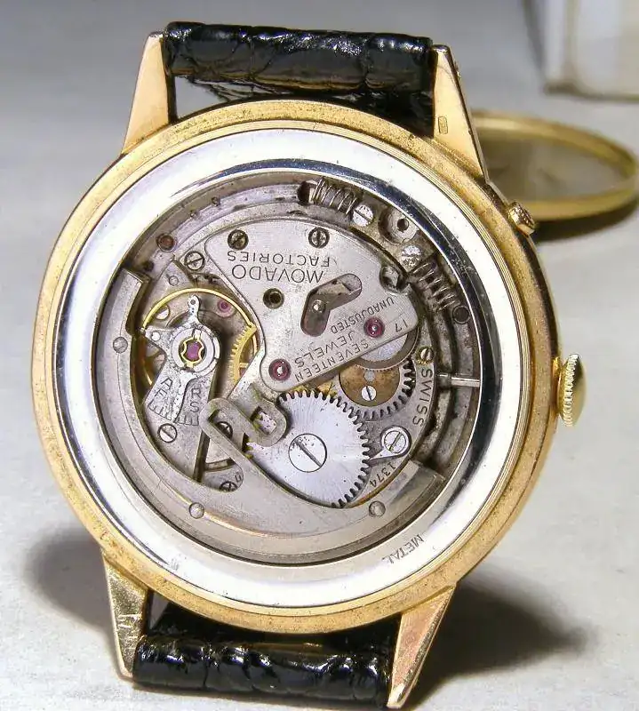 movado 1713 003.webp