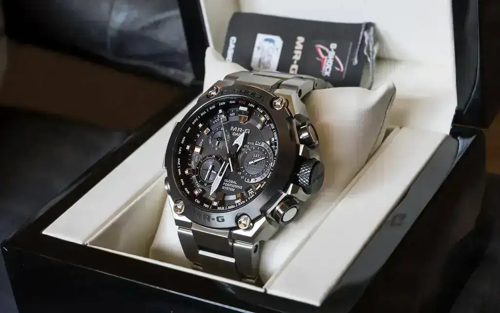 MR-G-en-estuche-1.webp