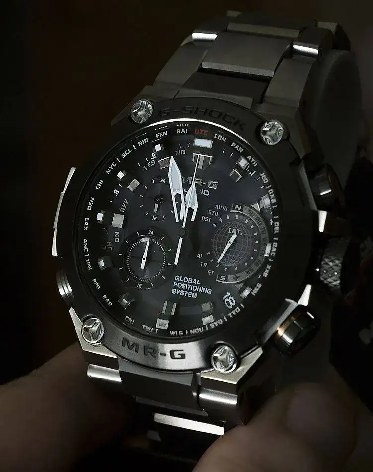 MR-G.webp