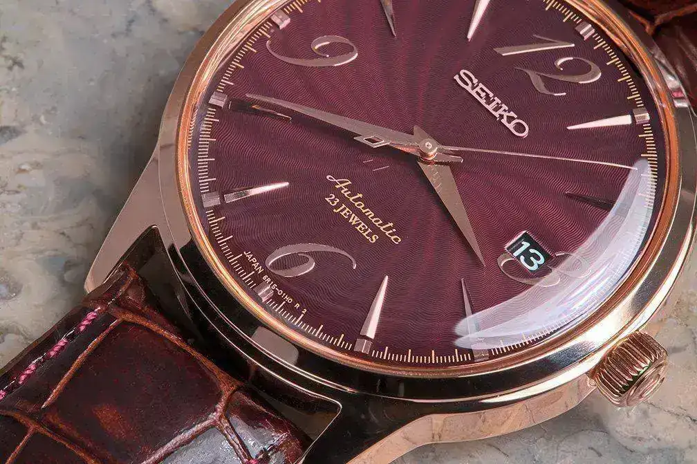 mseiko6r15c01.webp