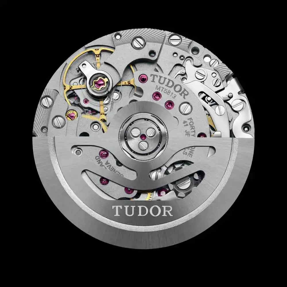 mt5813_tudor_primer_calibre_crongrafo_manufactua.webp