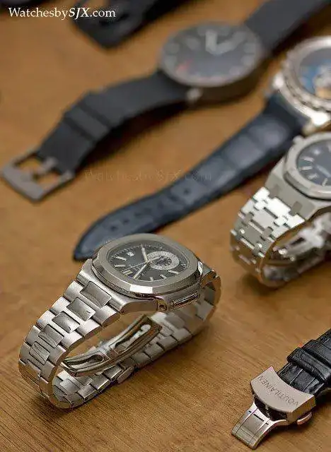 museum+quality+watch+collection+%252816%2529.webp
